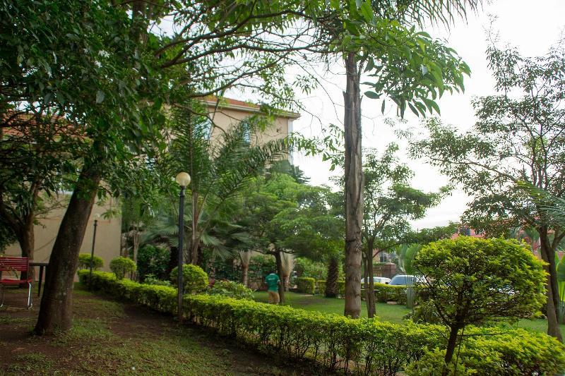 Sheron Kampala Exteriér fotografie